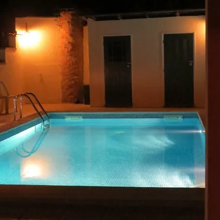 בית נופש Farm Holidays Silvercoast קלדס דה ריינה