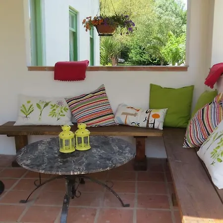 Farm Holidays Silvercoast בית נופש קלדס דה ריינה