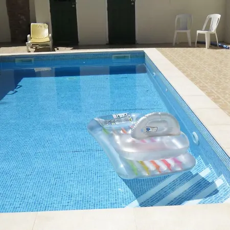 בית נופש Farm Holidays Silvercoast קלדס דה ריינה